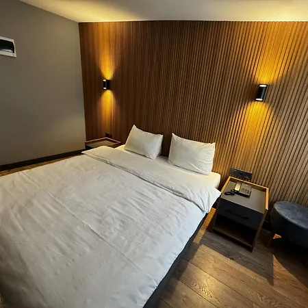 Bademi Hotel *