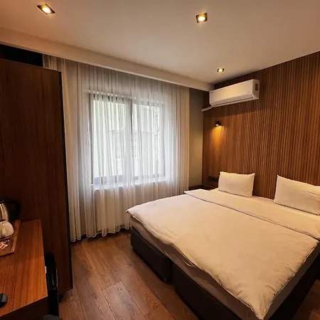 Hotel Bademi *